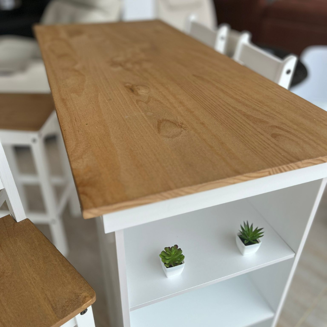 Desayunador con 4 banquetes